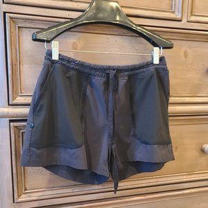 LULULEMON black shorts